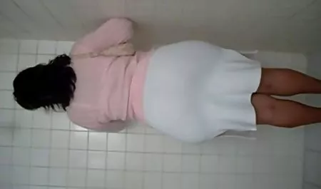 Janea Jolie需要厚厚的黑色阴茎